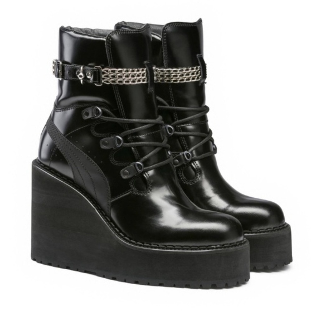 FENTY x PUMA Rhianna Black Chain Wedge Platform Laceup Sporty Ankle Boots NEW
